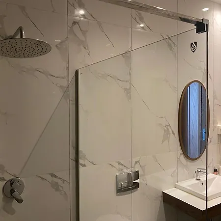 Hotel Aleksander 1 Shijak