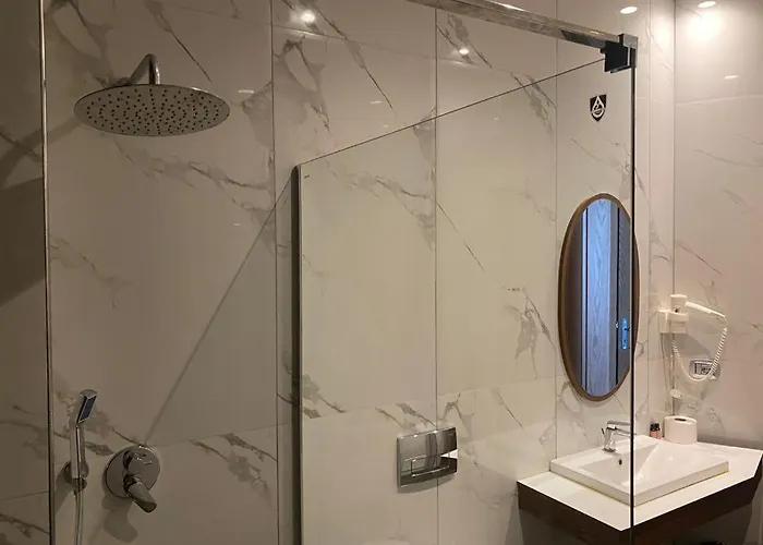 Hotel Aleksander 1 Shijak